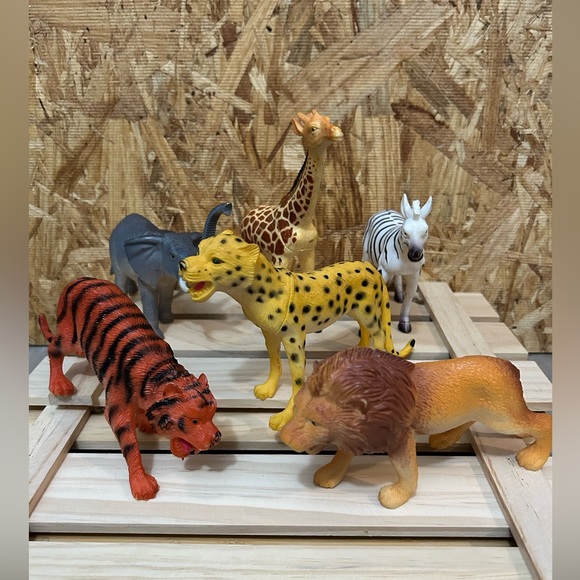 Safari animal play set (6) Giraffe,Elephant,Zebra,Tiger, Lion,Leopard - Picture 4 of 4